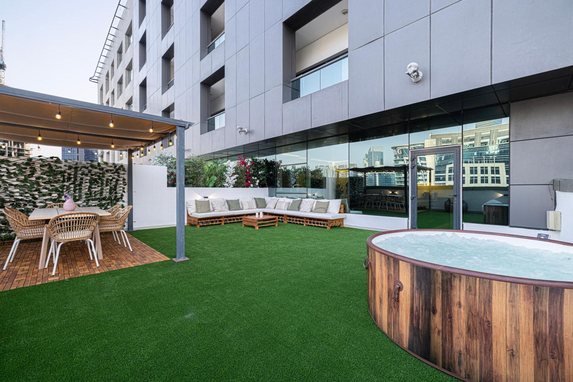 Next'House - Downtown Views Host Hostel Dubai Exterior foto